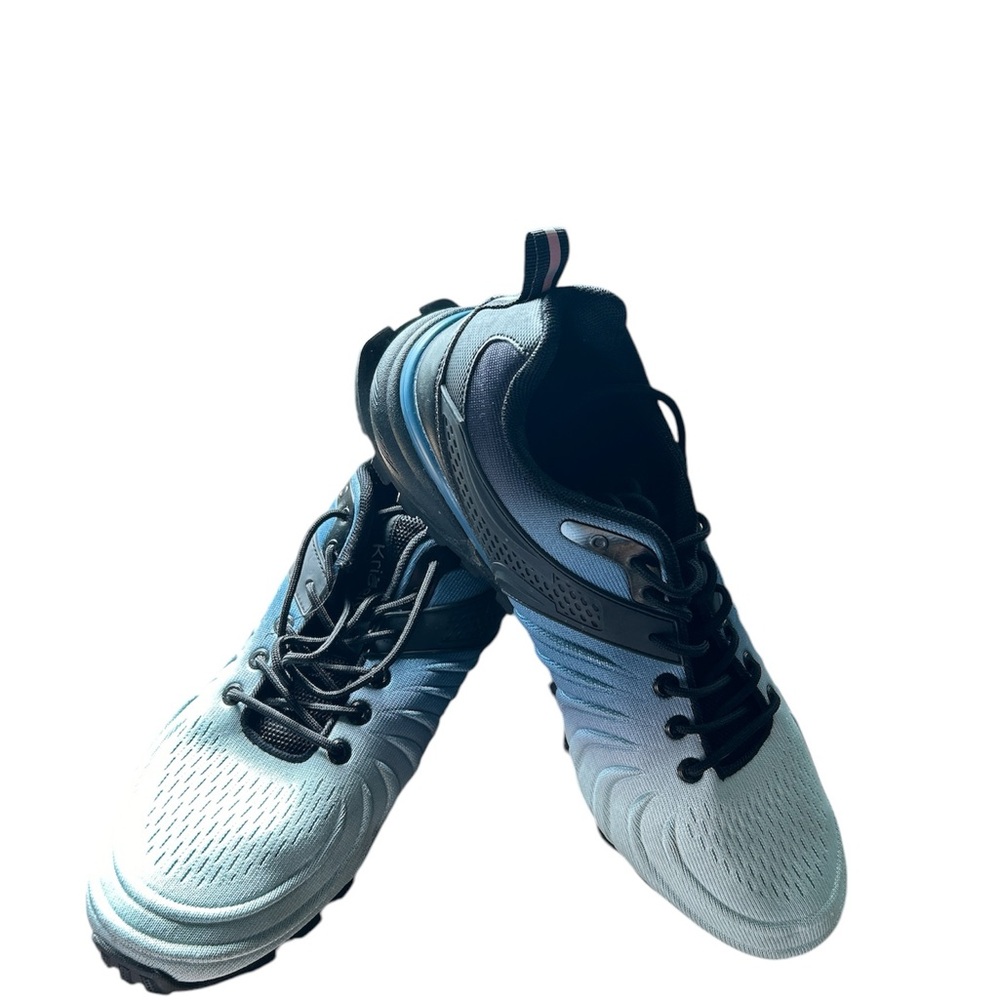 Blue fashionable shoes for men